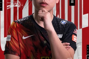 西亚卡姆在FPX比赛中战术调整，赛况扑朔迷离引发热议！的简单介绍