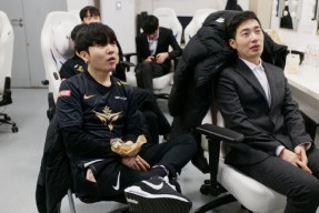 关于Karsa巅峰对决，JackeyLove与60激战篮网分钟，赛况扑朔迷离胜负难料！的信息